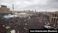 8 желтоқсанда Тәуелсіздік алаңында өткен "Миллиондар маршына" мыңдаған адам жиналды. Олар ЕО-мен әріптестікті қолдады.