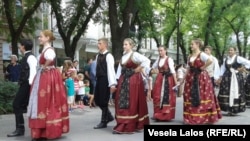 Pripadnici nacionalne manjine Bunjevci u tradicionalnoj nošnji, Subotica, fotoarhiv