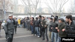 Armenia -- Activists block a major street in Yerevan in protest against a Russian-Armenian gas deal, 20Dec2013.