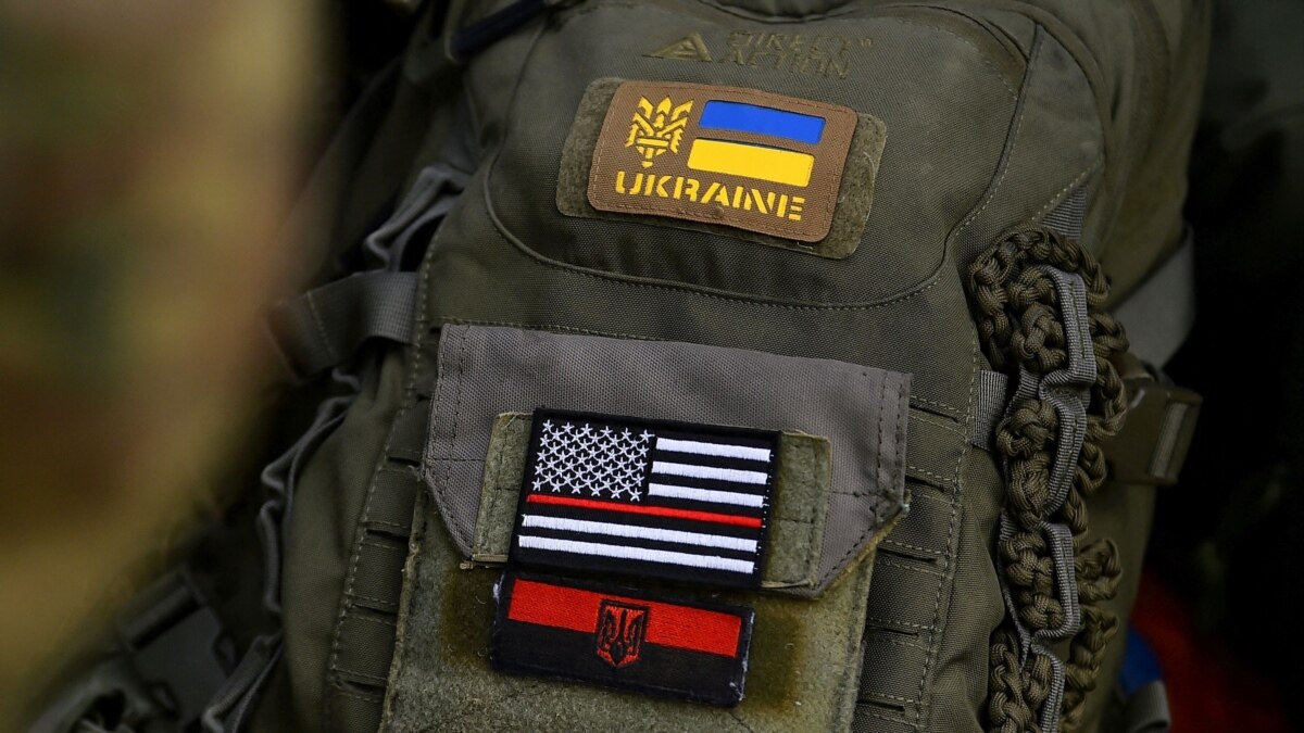 У РФ трьох іноземців засудили до понад 40 років тюрми у справі про найманство У РФ трьох іноземців засудили до понад 40 років тюрми у справі про найманство