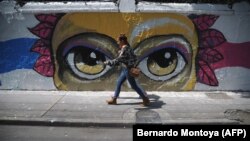 Mural "Zid inkluzije" posvećen LGBTTTI (lezbijkoj, gay, biseksualnoj, transeksualnoj, transrodnoj i interseksualnoj) zajednici u Meksiku, fotoarhiv