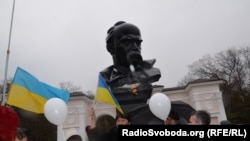 В Сімферополі пройшла акція за мир та єдність України