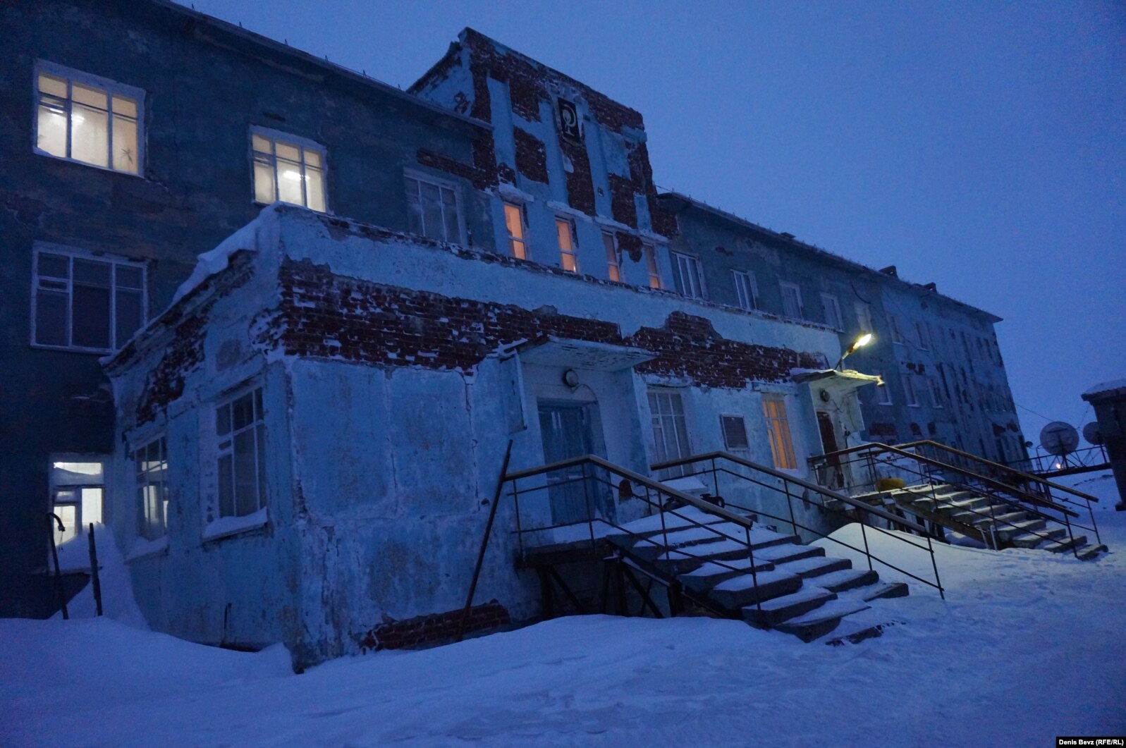 Таймырская 6. Диксон посёлок городского типа. Поселок Диксон Таймыр. Диксон Красноярский край поселок городского типа. Городское поселение поселок Диксон.