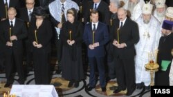 Путины на похоронах патриарха Алексия II