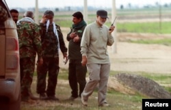 انتشار گسترده تصاویر حضور سلیمانی در جبهه‌های نبرد در عراق با انتقاد نخست‌وزیر عراق روبه‌رو شده است