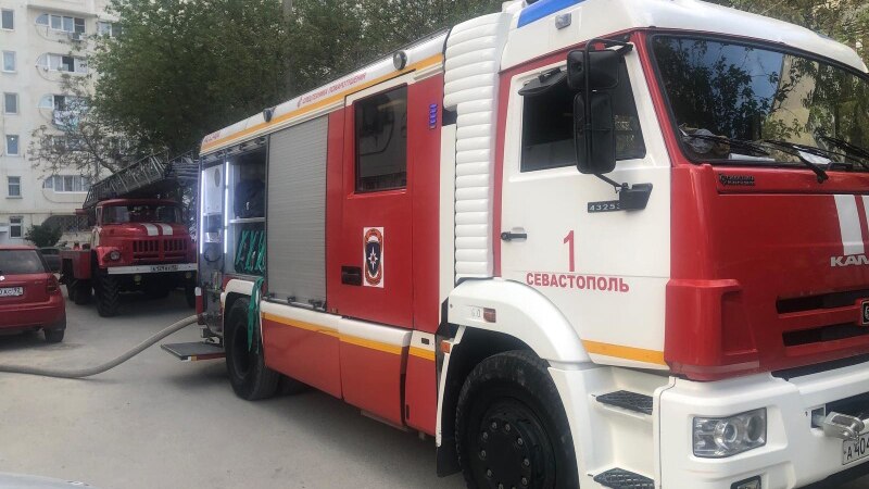 В Севастополе горел частный дом, данных о пострадавших пока нет 