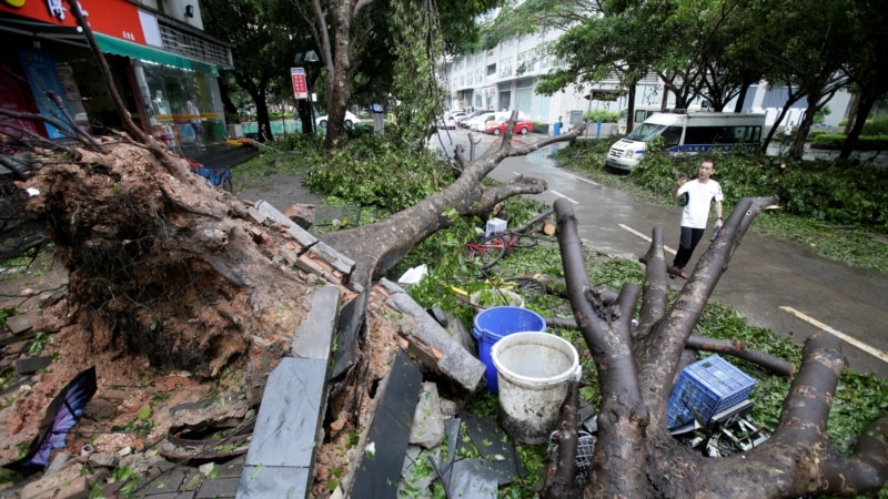 Најмалку 70 исчезнати по тајфунот на Филипини 