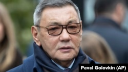 Гафур Рахимов.