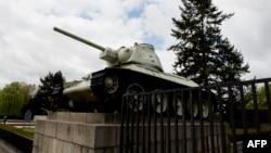 A World-War-II-era Russian tank on display at the Soviet war memorial near Berlin's Brandenburg Gate. 