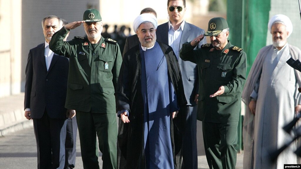 موضع‌گیری بی‌سابقه حسن روحانی؛ از سپاه «مفسد» تا سپاه «محبوب دل مردم»