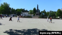 Бывшая парковка на площади Нахимова