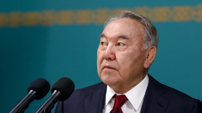 Нурсултан Назарбаевдин кадр саясатындагы ыйгарым укугу көбөйдү