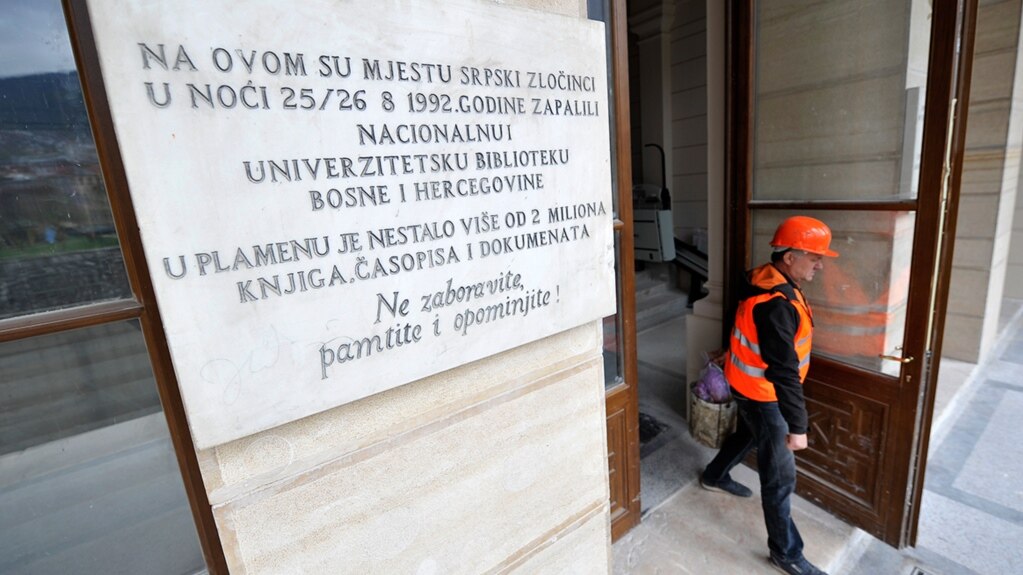 Oceni moju crnu pičku