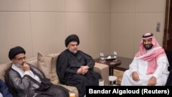 Saudi Crown Prince Mohammed bin Salman (R) met with Iraqi Shi'ite leader Muqtada al-Sadr (C) last week