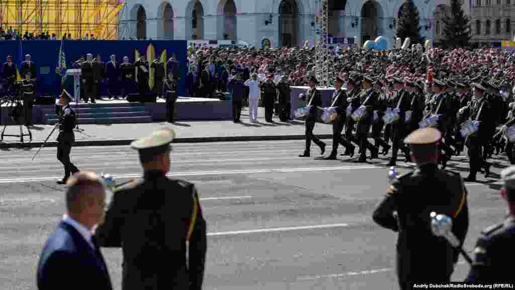 Першими крокували ліцеїсти парадної роти Київського військового ліцею імені Івана Богуна