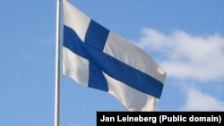 Флаг Финляндии, иллюстративное фото