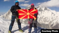 Алпинистите Илина Арсова и Илија Ристовски на Хималаите