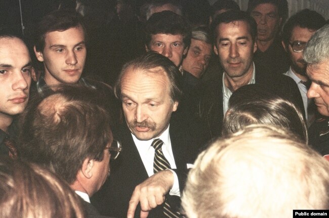 Ukrainian dissident Vyacheslav Chornovil