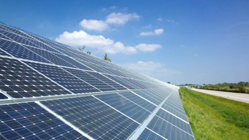Инвестициски бум во соларна енергија, ќе го запре ли увозот на струја?  