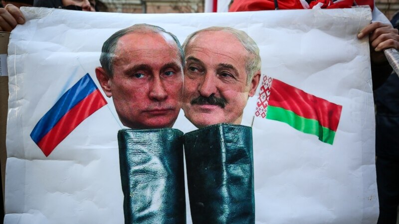 Lukașenka la Moscova: se speculează că ar putea definitiva un tratat unional cu Rusia