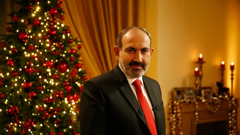 Исполняющего обязанности премьер-министра Армении выступил с поздравительным посланием по случаю Нового года и Рождества