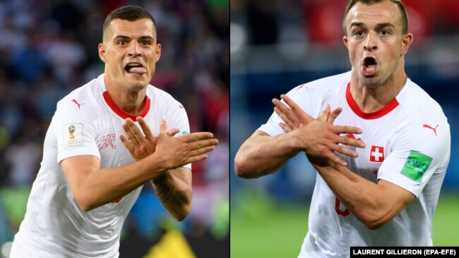 Xhaka dhe Shaqiri duke festuar golat në ndeshjen kundër Serbisë