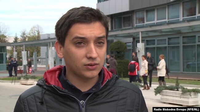 Stefan Blagić: Stvar će postati jasnija kada se priča, da tako kažem, zavrti. Mislim da ljudi, prvenstveno oni koji su malo upućeniji, očekuju da vide kakve će predloge vlada u sjenci da iznosi i da li će ona biti drugačija od ove vlade koju imamo već 20 godina.