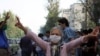 شلیک هوایی پلیس برای متفرق کردن هزاران تظاهر کننده در تهران