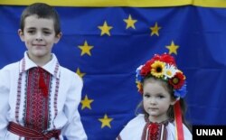 Діти під час святкування Дня Незалежності України