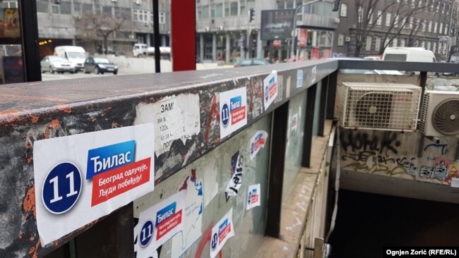 Beogradski zidovi, haustori, ceo grad je postao mesto za predizborne poruke