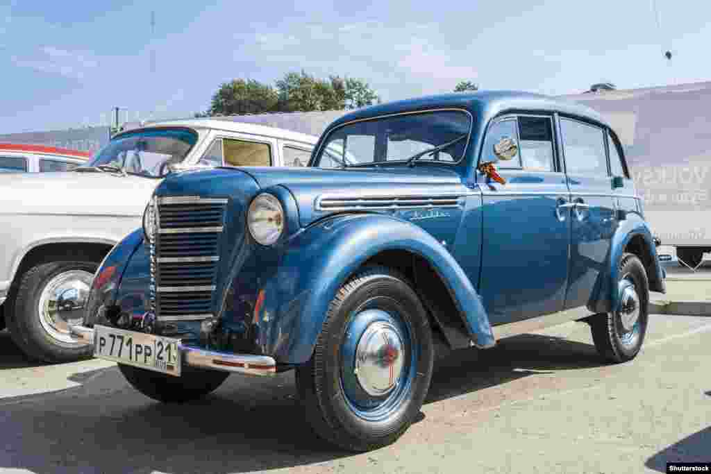 The result was the mass-produced Moskvich 400. While in the West the automobile was seen as giving the average Joe access to the open road and more individual freedom, early Soviet cars were reserved almost exclusively for bureaucrats. Citizens in the 1930s literally had to win a national lottery to enjoy the privilege of sliding into their own vehicle. 