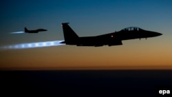 ИМ содырларына қарсы аттанған АҚШ-тың F-15E ұшақтары. Ирак, 23 қыркүйек 2014 жыл. (Көрнекі сурет)