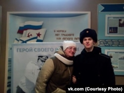 Ирина Недосекина с сыном Андреем