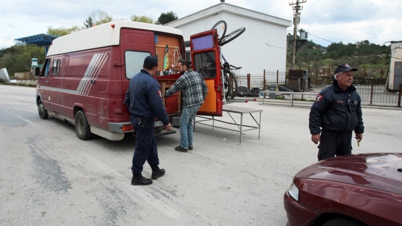 Албанските граничари за девет месеци открила повеќе од седум илјади имигранти