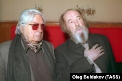 Cu Alexandr Solzhenitsyn (1996)