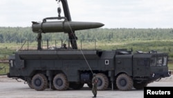 Российский тактический ракетный комплекс «Искандер»