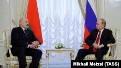 Vladimir Putin və Alyaksandr Lukashenka
