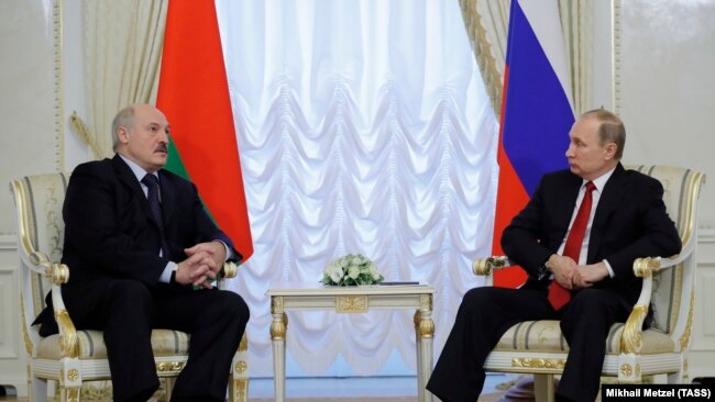 Vladimir Putin və Alyaksandr Lukashenka
