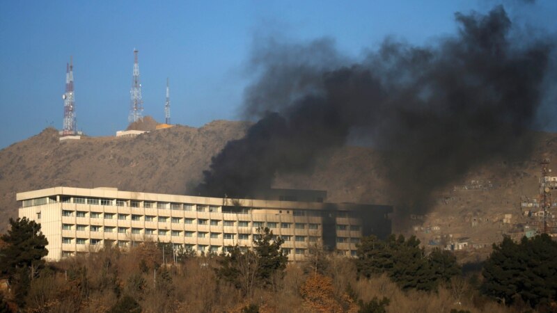 Најмалку шест цивили загинаа во нападот врз хотел во Кабул