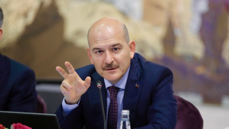 Турција ги повика на разговор амбасадорите на неколку западни земји