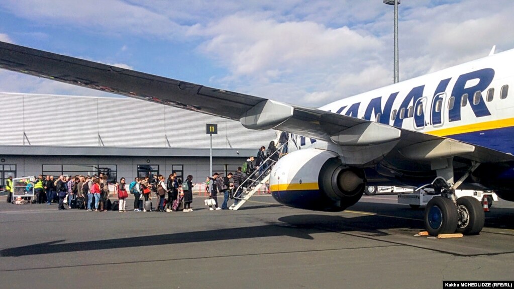 АРМЕНИЯ: Авиакомпания Ryanair начала продажу билетов на два новых рейса — Гюмри-Афины и Ереван-Салоники