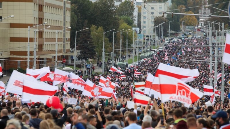 Девятая неделя протестов в Беларуси. Фотографии