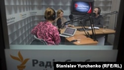Александра Крыленкова в эфире «Дневного шоу» на Радио Крым.Реалии