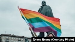 Акция в поддержку ЛГБТ в Новосибирске 