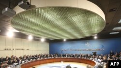 Ultima reuniune a miniştrilor de externe NATO