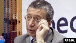 Вадим Клювгант, адвокат. Москва, 1 апреля 2010 года.
