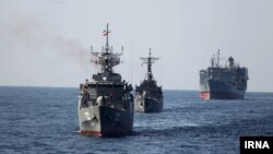 Иранские военные корабли.