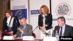 Пресс-конференция европейских наблюдателей в Ереване, 7 мая 2012 г.