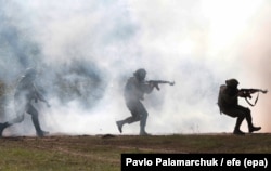 U.S.-led military drills near the western Ukrainian city of Yavoriv in 2017. The future of Ukraine’s military industry will in part depend on its ability to develop a strategy to integrate with NATO.