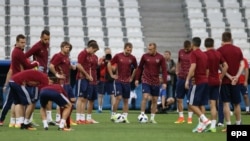 Igrači Rusije na treningu pre utakmice sa Engleskom na EURO 2016 